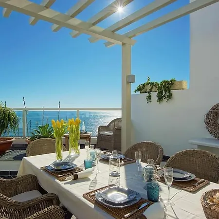 酒店 Casa Coelho - Jacuzzi Rooftop- Frente Mar- Chic