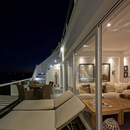 Casa Coelho - Jacuzzi Rooftop- Frente Mar- Chic 4* Albufeira